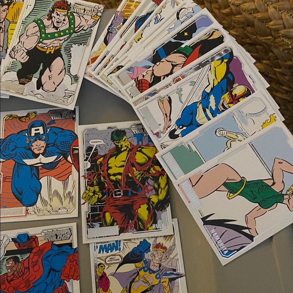 Marvel Trading Cards Collection - Picture 4 of 4